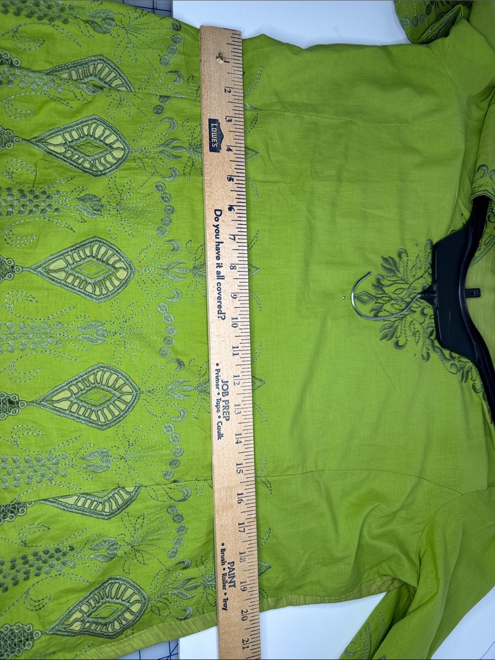Reba Lace/Embroidered V-Neck Tunic Green - Picture 6 of 7